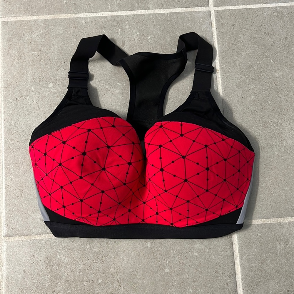 VIctorias secret sport bra